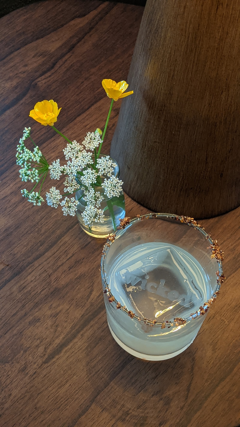 wicked-oyster-wellfleet-drinks-3